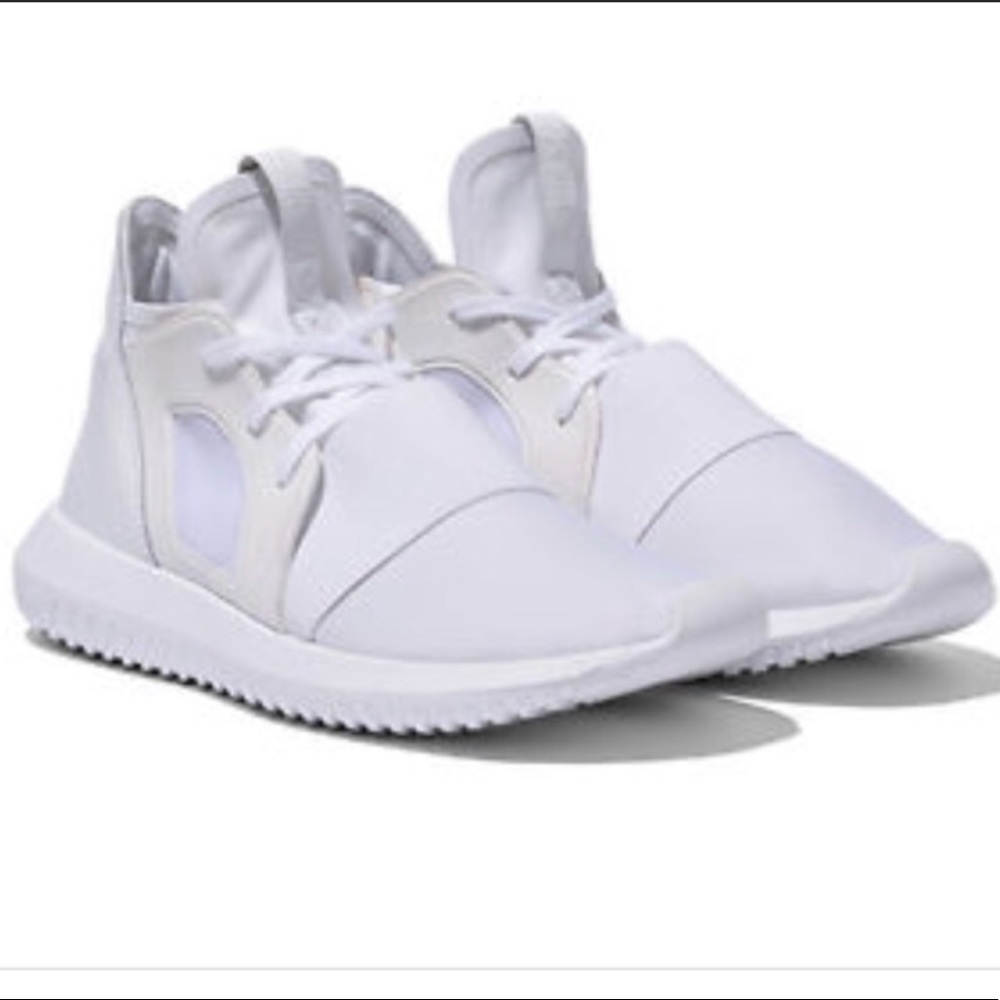 Adidas Tubular Defiant Sneaker